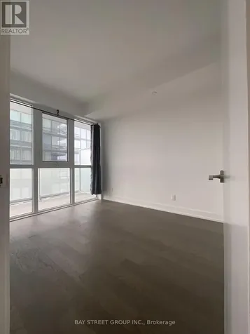 7 Grenville Street Toronto (bay Street Corridor) ON M4Y 1X3