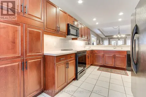 19 Napa Ridge Northwest New Tecumseth ON L9R 2E5