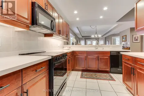 19 Napa Ridge Northwest New Tecumseth ON L9R 2E5