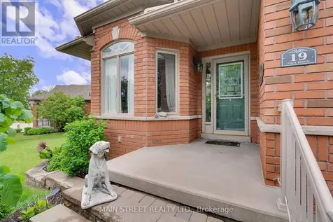 19 Napa Ridge Northwest New Tecumseth ON L9R 2E5