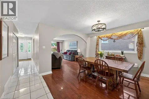 25 Inverness Avenue Hamilton ON L9C 1A1