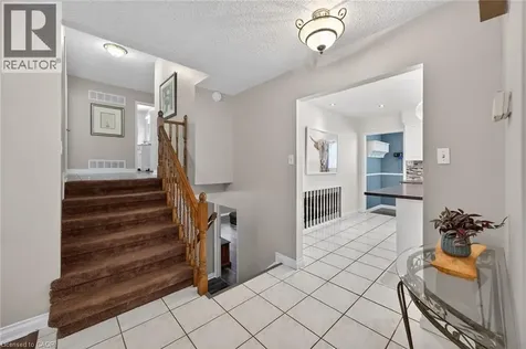 25 Inverness Avenue Hamilton ON L9C 1A1
