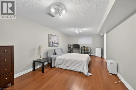 25 Inverness Avenue Hamilton ON L9C 1A1