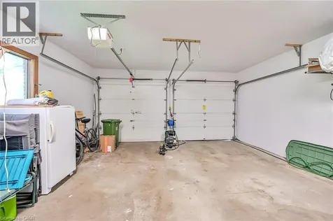 25 Inverness Avenue Hamilton ON L9C 1A1