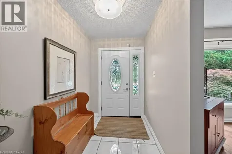 25 Inverness Avenue Hamilton ON L9C 1A1