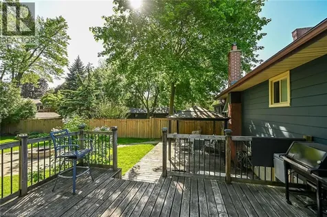 25 Inverness Avenue Hamilton ON L9C 1A1