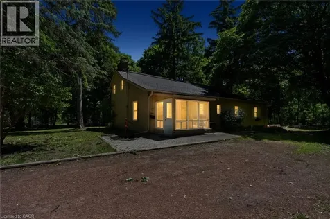 41 Mill Street Mississauga ON L5M 1Y3