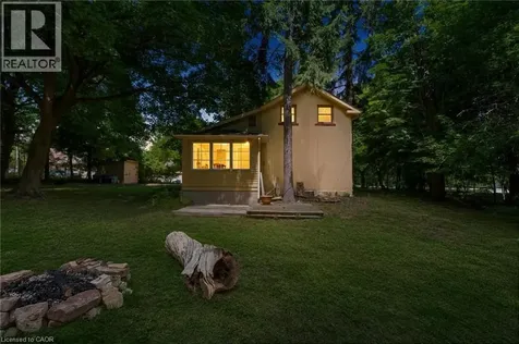 41 Mill Street Mississauga ON L5M 1Y3