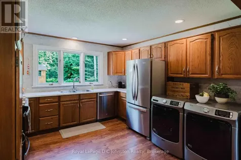 471 Eckford Avenue Saugeen Shores ON N0H 2L0
