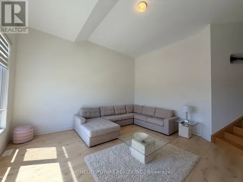 521 Hornbeck Street Cobourg ON K9A 4A1