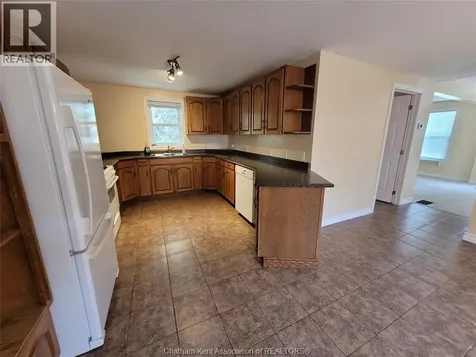 410E Concession Rd. 8 Road East Kingsville ON N0P 2G0
