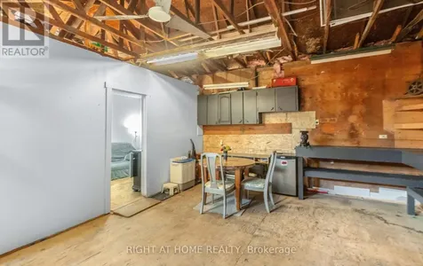 193 Madison Avenue South Kitchener ON N2G 3M7