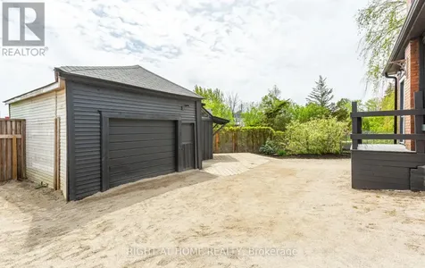 193 Madison Avenue South Kitchener ON N2G 3M7