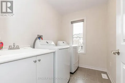 405 Newman Drive Cambridge ON N1R 5S3