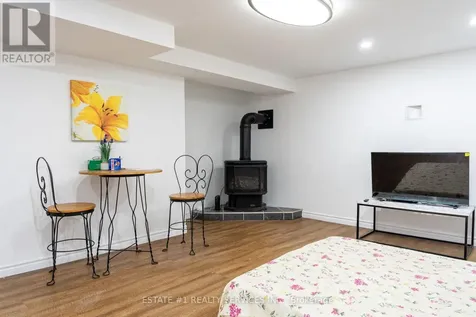 43 Dyer Street St. Thomas ON N5R 5K2