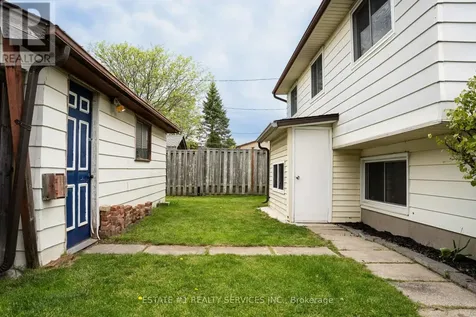 43 Dyer Street St. Thomas ON N5R 5K2