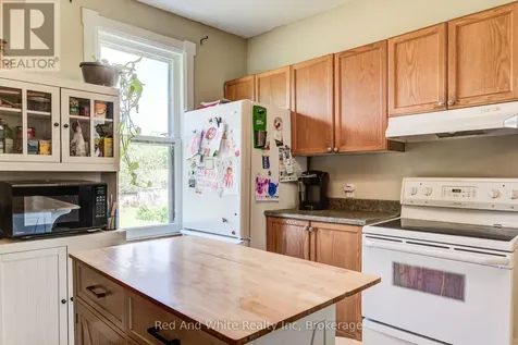 841 Duke Street Cambridge ON N3H 3T8