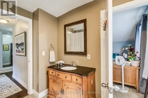 841 Duke Street Cambridge ON N3H 3T8