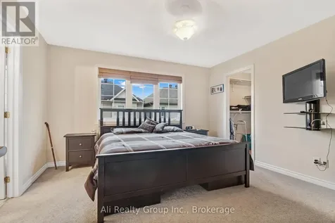 3022 Freshwater Way Ottawa ON K2J 3V5