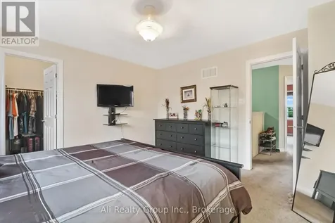 3022 Freshwater Way Ottawa ON K2J 3V5