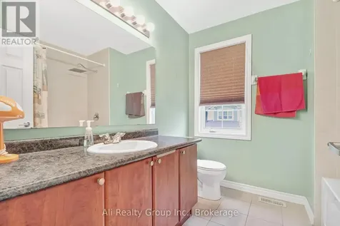 3022 Freshwater Way Ottawa ON K2J 3V5