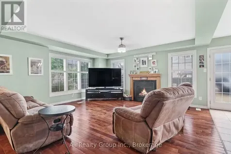 3022 Freshwater Way Ottawa ON K2J 3V5