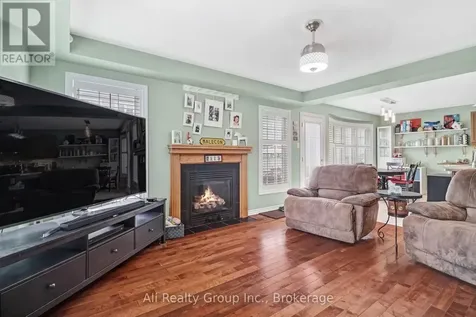 3022 Freshwater Way Ottawa ON K2J 3V5
