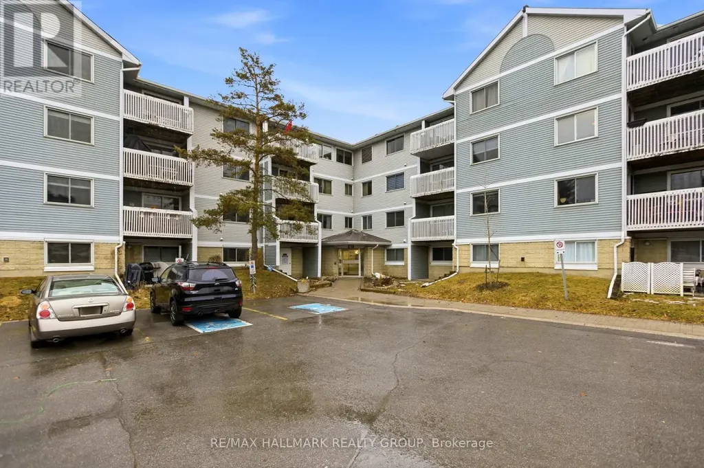 218 Viewmount Drive Ottawa ON K2E 7X5