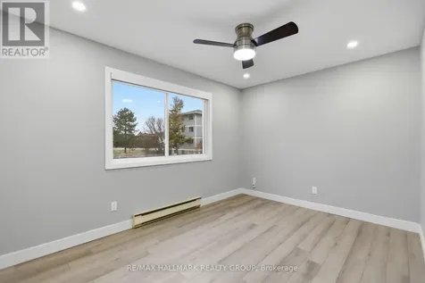 218 Viewmount Drive Ottawa ON K2E 7X5