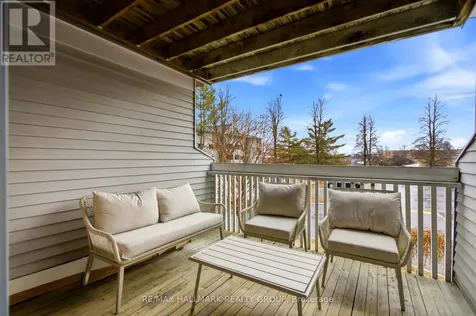 218 Viewmount Drive Ottawa ON K2E 7X5