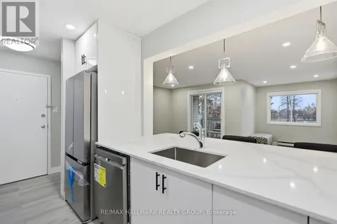 218 Viewmount Drive Ottawa ON K2E 7X5