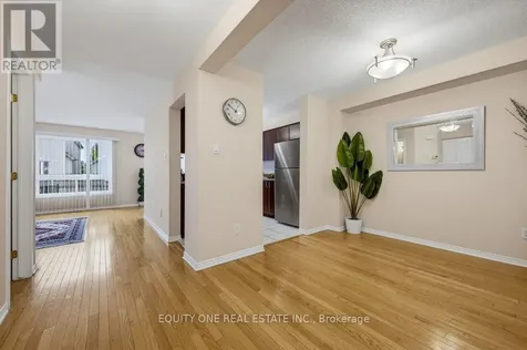 325 Applecross Crescent Ottawa ON K2K 0C4