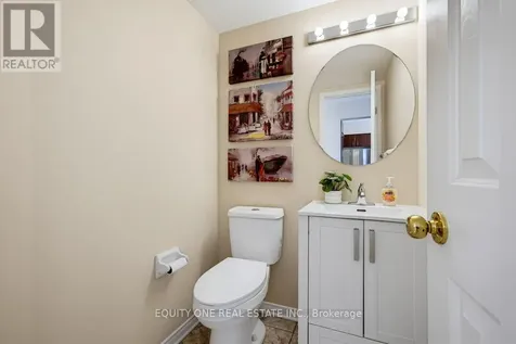 325 Applecross Crescent Ottawa ON K2K 0C4