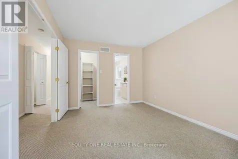 325 Applecross Crescent Ottawa ON K2K 0C4
