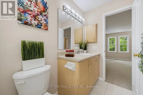 325 Applecross Crescent Ottawa ON K2K 0C4