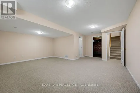 325 Applecross Crescent Ottawa ON K2K 0C4