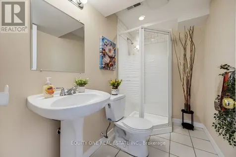 325 Applecross Crescent Ottawa ON K2K 0C4