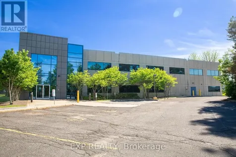 31 Auriga Drive Ottawa ON K2E 1C4