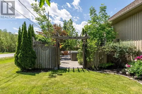 1660 Moyer Avenue Innisfil (alcona) ON L9S 1S8