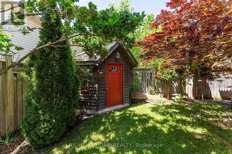1660 Moyer Avenue Innisfil (alcona) ON L9S 1S8