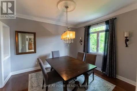1660 Moyer Avenue Innisfil (alcona) ON L9S 1S8