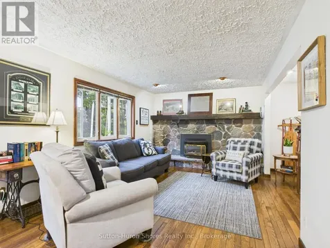 341 Wellington Street Saugeen Shores ON N0H 2C4