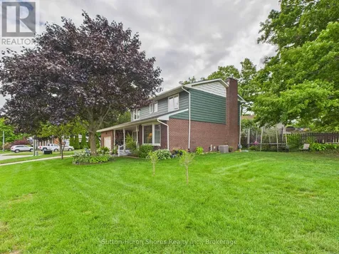 341 Wellington Street Saugeen Shores ON N0H 2C4