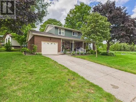 341 Wellington Street Saugeen Shores ON N0H 2C4