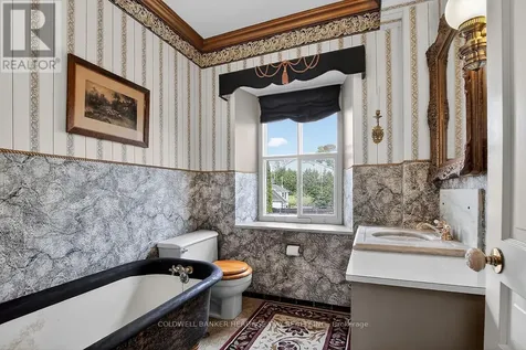 233 Bridge Street Carleton Place ON K7C 3H2