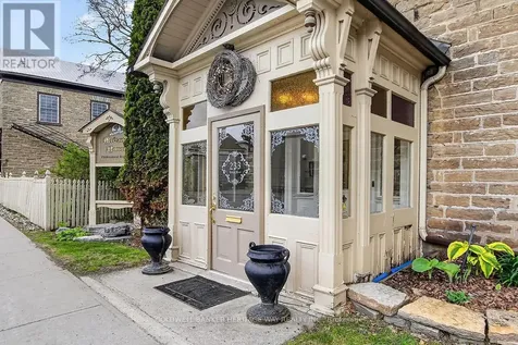 233 Bridge Street Carleton Place ON K7C 3H2