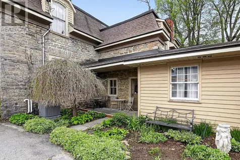 233 Bridge Street Carleton Place ON K7C 3H2