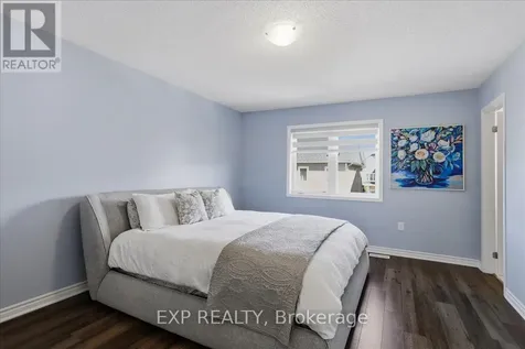 11 Catamaran Drive Wasaga Beach ON L9Z 0J2