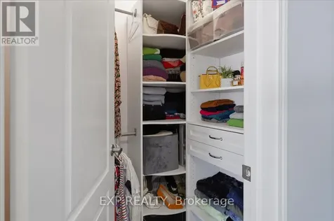 11 Catamaran Drive Wasaga Beach ON L9Z 0J2
