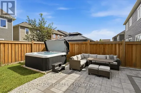 11 Catamaran Drive Wasaga Beach ON L9Z 0J2